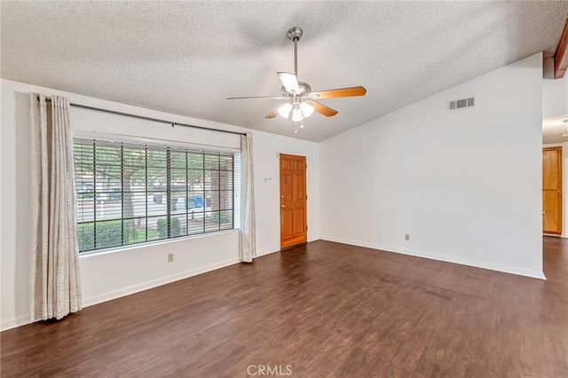 4883 Newport Lane, Riverside, CA 92504