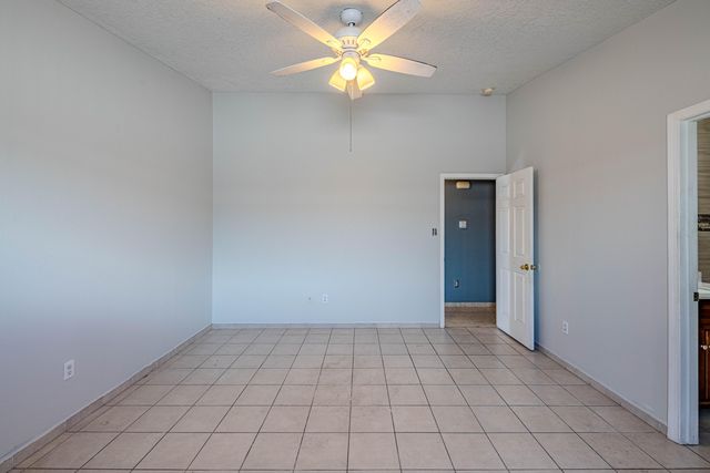 7620 April Flower Place SW, Albuquerque, NM 87121