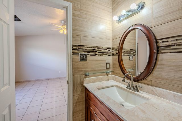 7620 April Flower Place SW, Albuquerque, NM 87121