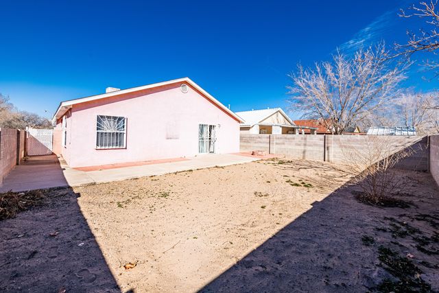 7620 April Flower Place SW, Albuquerque, NM 87121