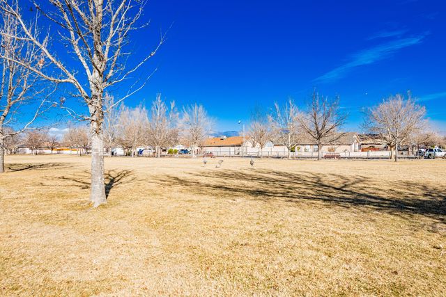 7620 April Flower Place SW, Albuquerque, NM 87121