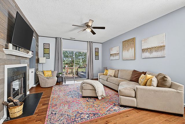 5351 Cog Hill Court, Raleigh, NC 27604