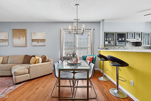 5351 Cog Hill Court, Raleigh, NC 27604