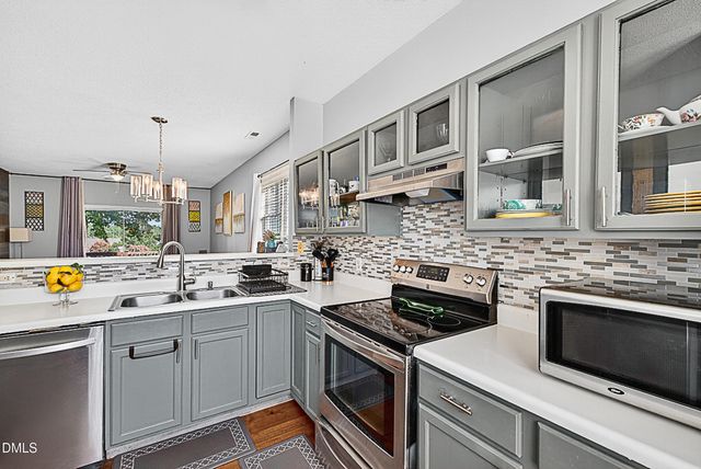 5351 Cog Hill Court, Raleigh, NC 27604