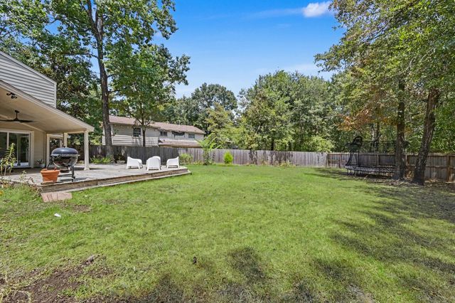 2314 Chestnut Oak Place, The Woodlands, TX 77380