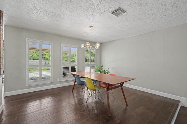 2314 Chestnut Oak Place, The Woodlands, TX 77380