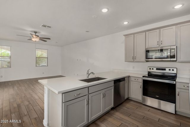 15142 W SHERMAN Street, Goodyear, AZ 85338