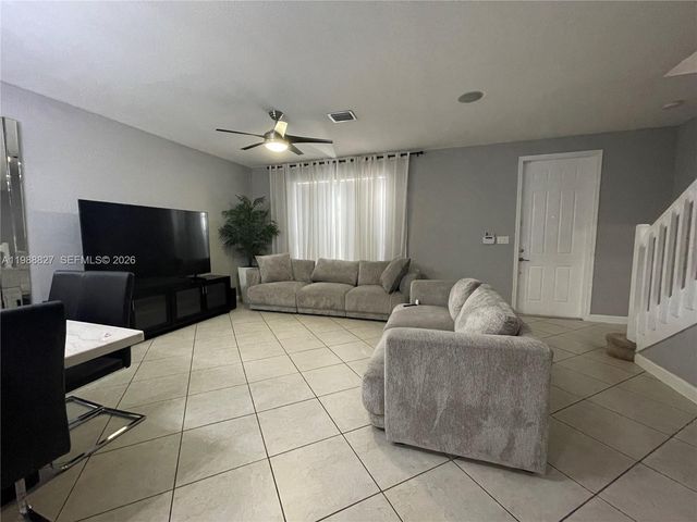 16963 SW 92nd St 16963, Miami, FL 33196