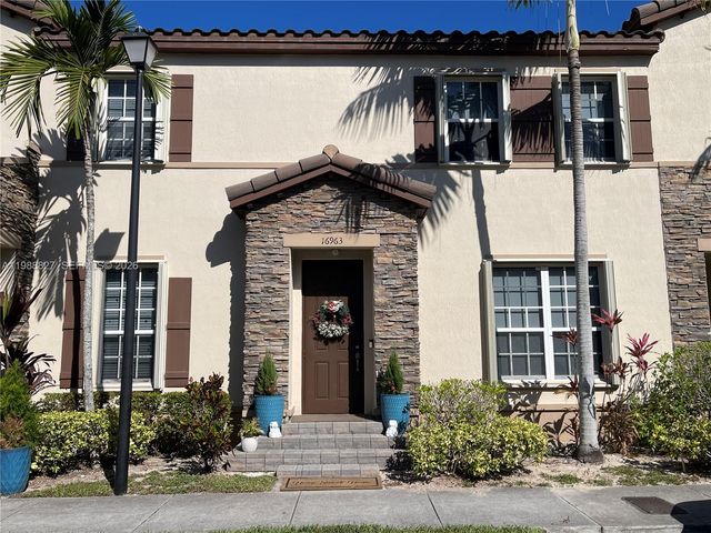 16963 SW 92nd St 16963, Miami, FL 33196