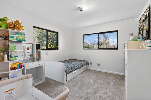 9729 Hildreth Ln, Stockton, CA 95212