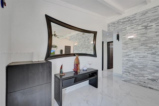 2531 Whale Harbor Lane, Fort Lauderdale, FL 33312