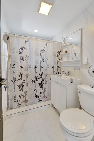 2531 Whale Harbor Lane, Fort Lauderdale, FL 33312