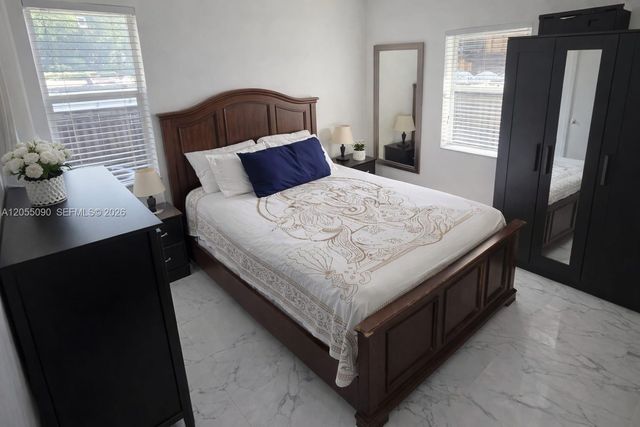 2531 Whale Harbor Lane, Fort Lauderdale, FL 33312