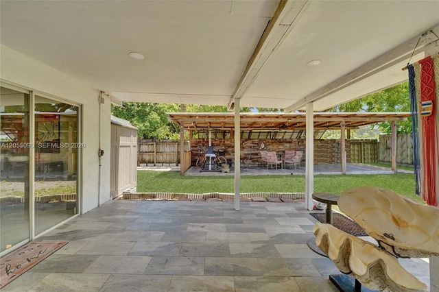 2531 Whale Harbor Lane, Fort Lauderdale, FL 33312