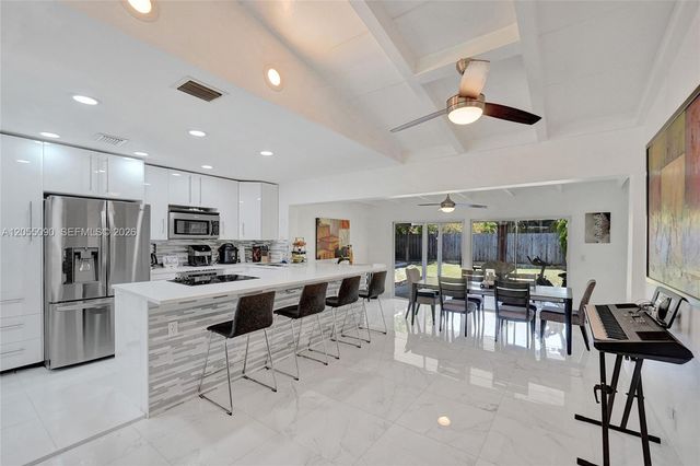 2531 Whale Harbor Lane, Fort Lauderdale, FL 33312
