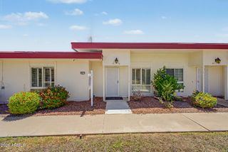 10020 W ROYAL OAK Road F, Sun City, AZ 85351