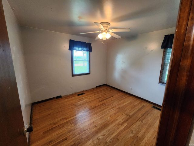 325 Les Drive, Chandler, IN 47610