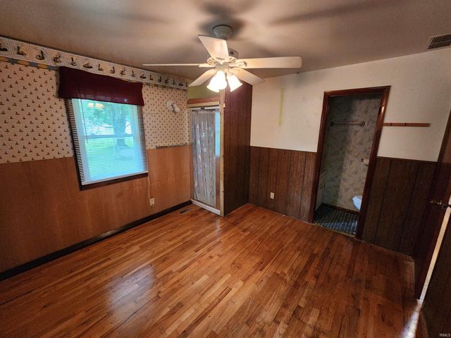 325 Les Drive, Chandler, IN 47610