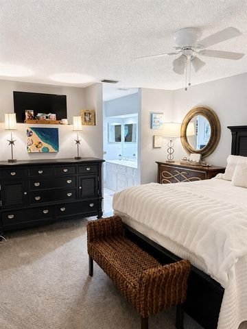 8804 40TH LANE N, Pinellas Park, FL 33782