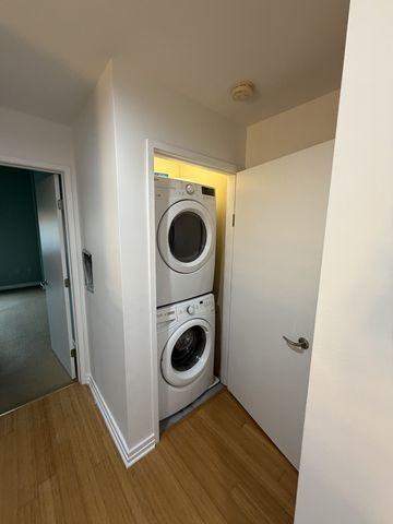 1101 18th Ave S Apt 206, Nashville, TN 37212