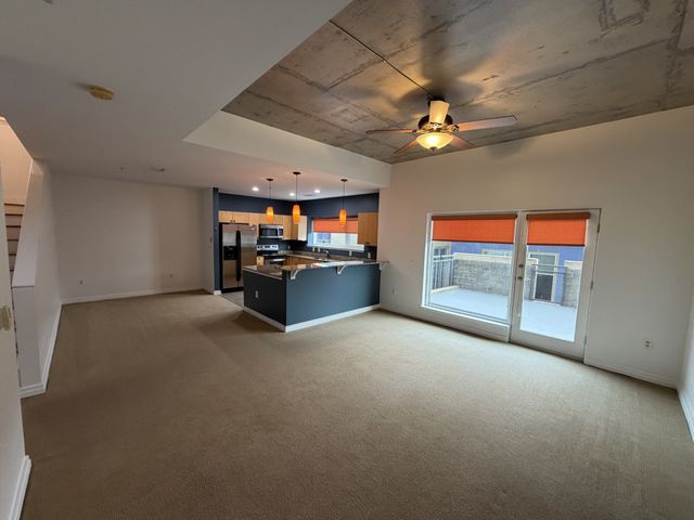 1101 18th Ave S Apt 206, Nashville, TN 37212