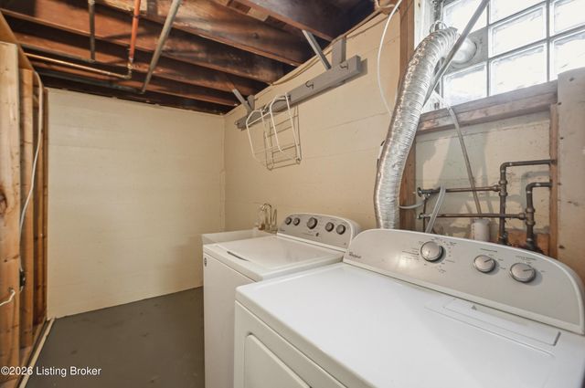 2517 Bradley Ave, Louisville, KY 40217