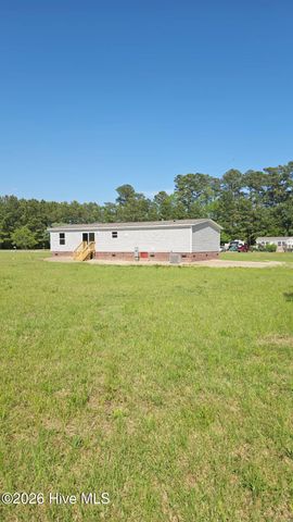 66 Turkey Creek Road, Rocky Point, NC 28457