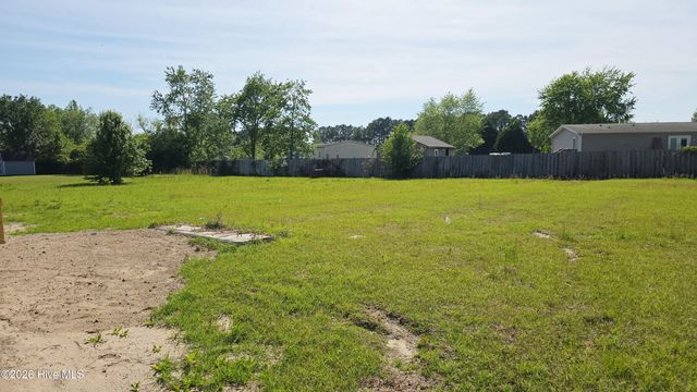 66 Turkey Creek Road, Rocky Point, NC 28457