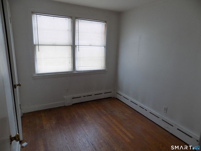 133 Weymouth Road, Enfield, CT 06082