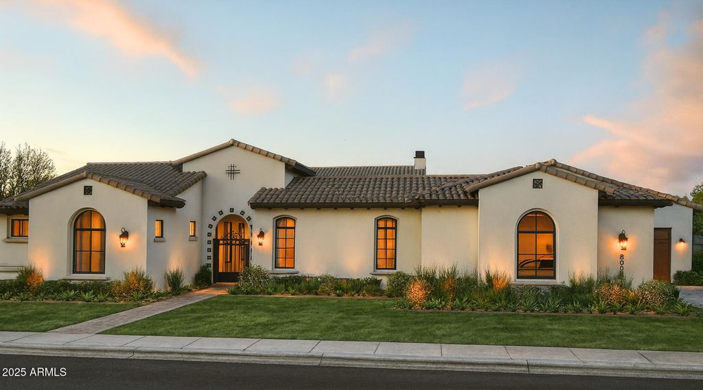 12595 E Cochise Drive, Scottsdale, AZ 85259