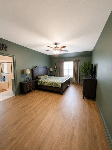 1516 Canary Drive, Little Elm, TX 75068