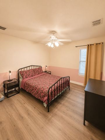 1516 Canary Drive, Little Elm, TX 75068
