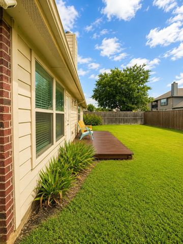 1516 Canary Drive, Little Elm, TX 75068