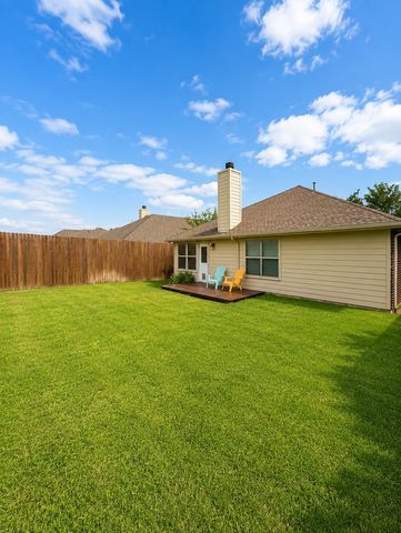 1516 Canary Drive, Little Elm, TX 75068