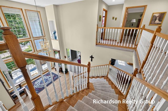18657 Sioux Drive, Spring Lake, MI 49456