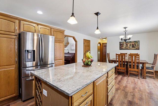 9414 Whippoorwill Way, Middleton, WI 53562