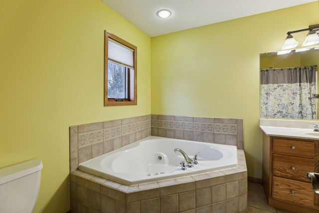 9414 Whippoorwill Way, Middleton, WI 53562