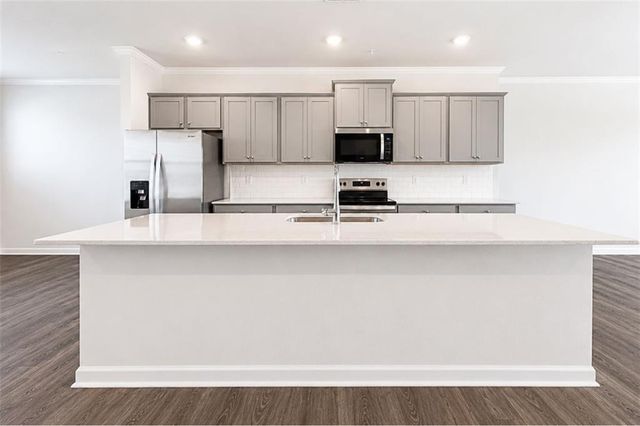 3618 Georgia Avenue, Hapeville, GA 30354