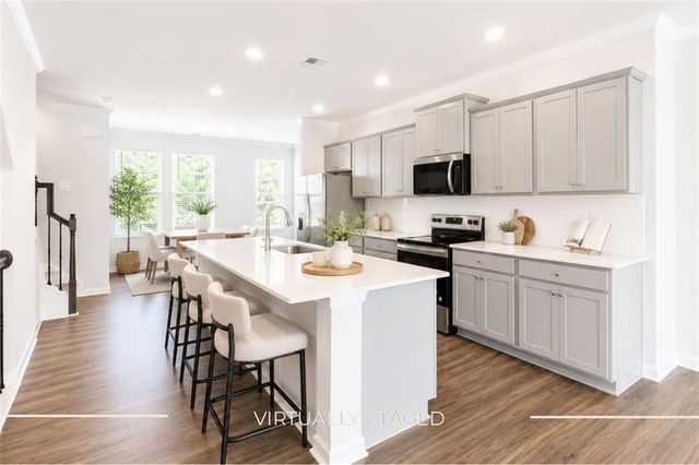 3618 Georgia Avenue, Hapeville, GA 30354