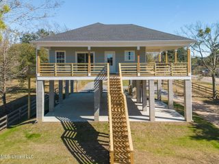 5815 Brittany Avenue, Biloxi, MS 39532