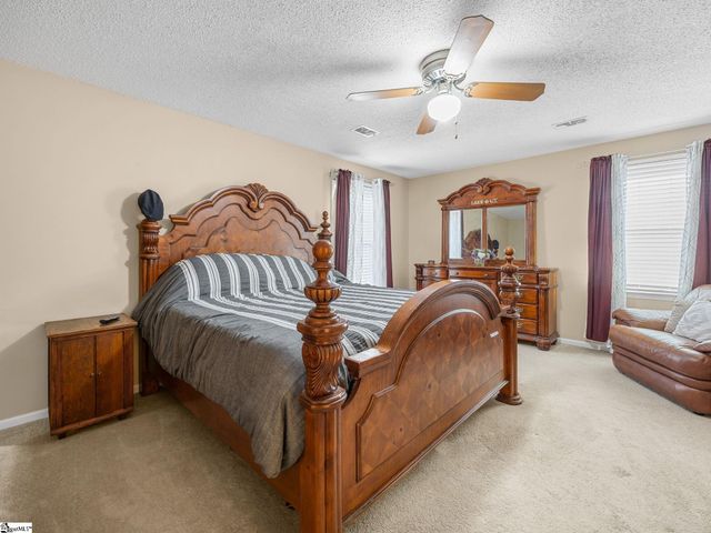 102 Memory Lane, Moore, SC 29369