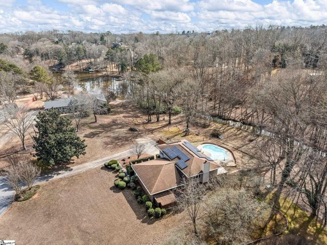 102 Memory Lane, Moore, SC 29369