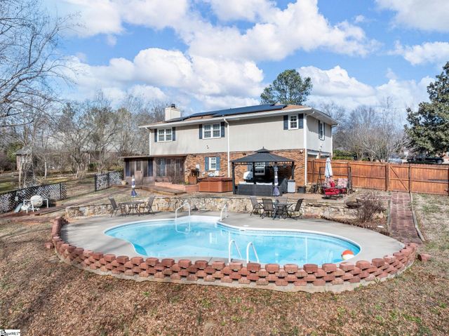 102 Memory Lane, Moore, SC 29369