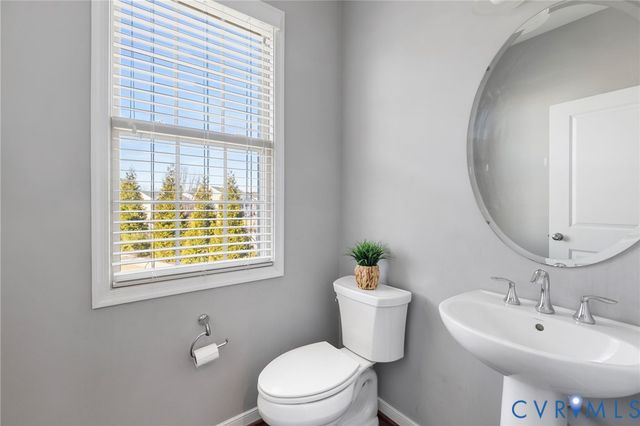 10912 Parkshire Ln, Henrico, VA 23233