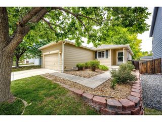 16475 E Phillips Pl, Englewood, CO 80112