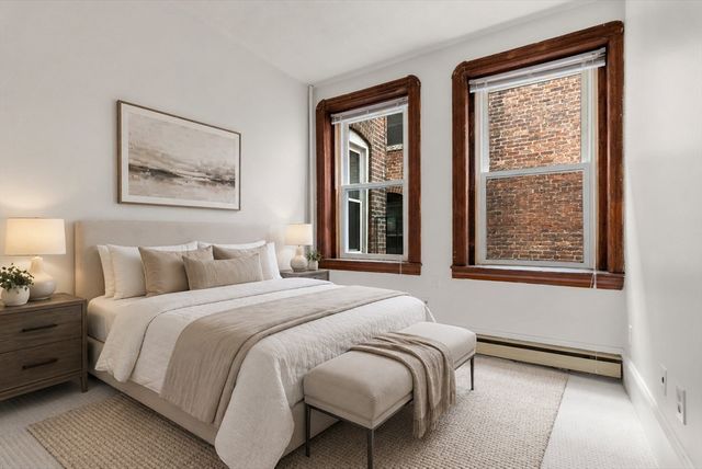 33 Charter St 3R, Boston, MA 02113
