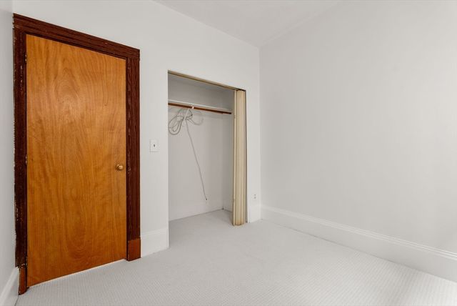 33 Charter St 3R, Boston, MA 02113