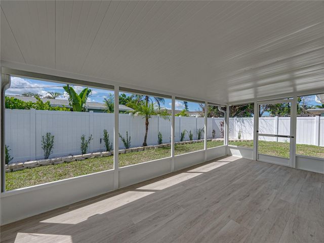 6709 CARDINAL DRIVE S, St Petersburg, FL 33707