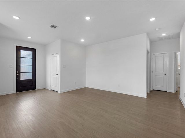 29522 Barnview Drive, Waller, TX 77484