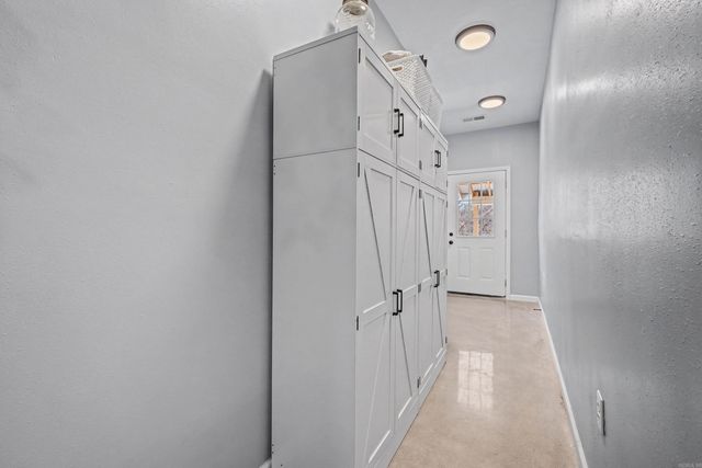 38 Crestview Rd Road, Conway, AR 72034